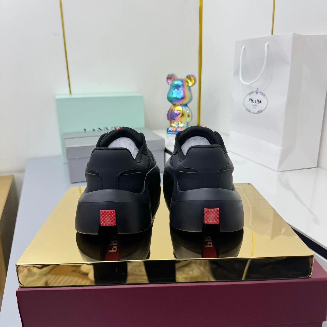 PRADA 25S SNEAKERS IN BLACK CALFSKIN - 35