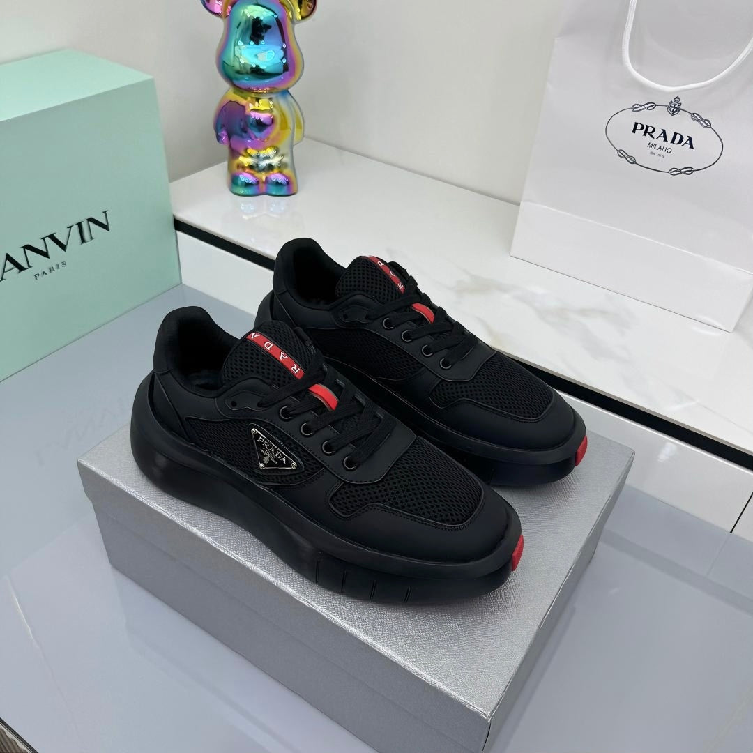 PRADA 25S SNEAKERS IN BLACK CALFSKIN - 35