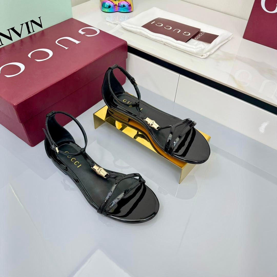 GG THONG SANDALS 25S IN BLACK LAMBSKIN WITH GOLD HARDWARE - 35
