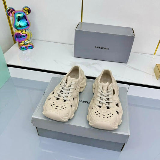 BALENCIAGA 25S SPIDER-MAN SNEAKERS IN LIGHT BEIGE SYNTHETIC RUBBER - 35