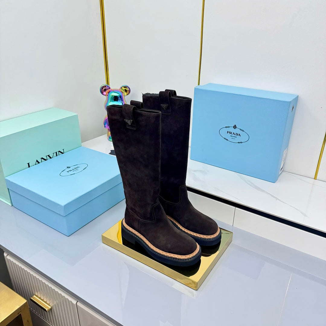 PRADA 25S HIGH BOOTS MARTIN 50MM IN DARK BROWN SUEDE WITH LOGO - 35