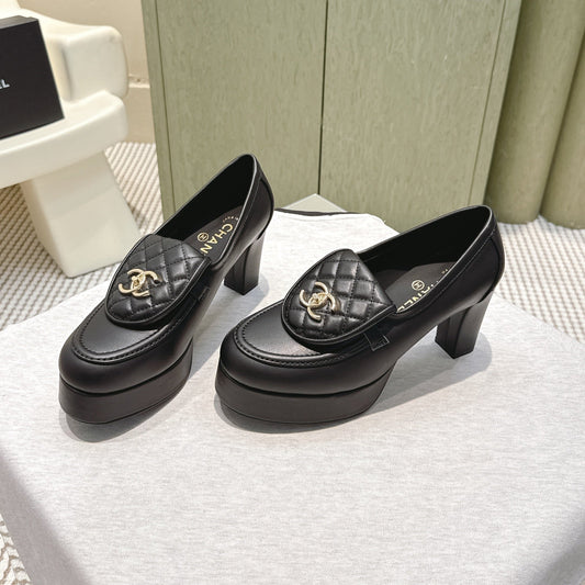 CHANEL 25S HIGH-HEELED MOCCASINS 80MM IN BLACK CALFSKIN GOLD HARDWARE - 35