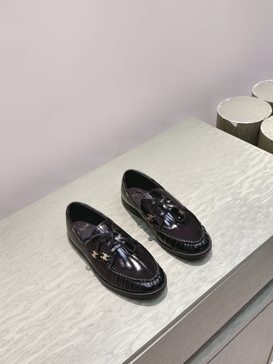CELINE 26S ШНУРОВАНІ ЛОФЕРИ З ЧОРНОЇ ГЛЯНЦЕВОЇ ТЕЛЯЧОЇ ШКІРИ