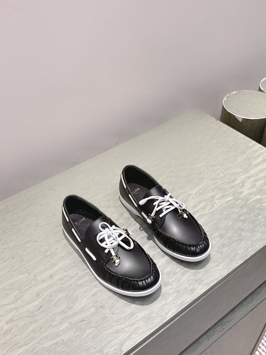 ШНУРОВАНІ ЛОФЕРИ CELINE 26S З ЧОРНОЇ ТЕЛЯЧОЇ ШКІРИ