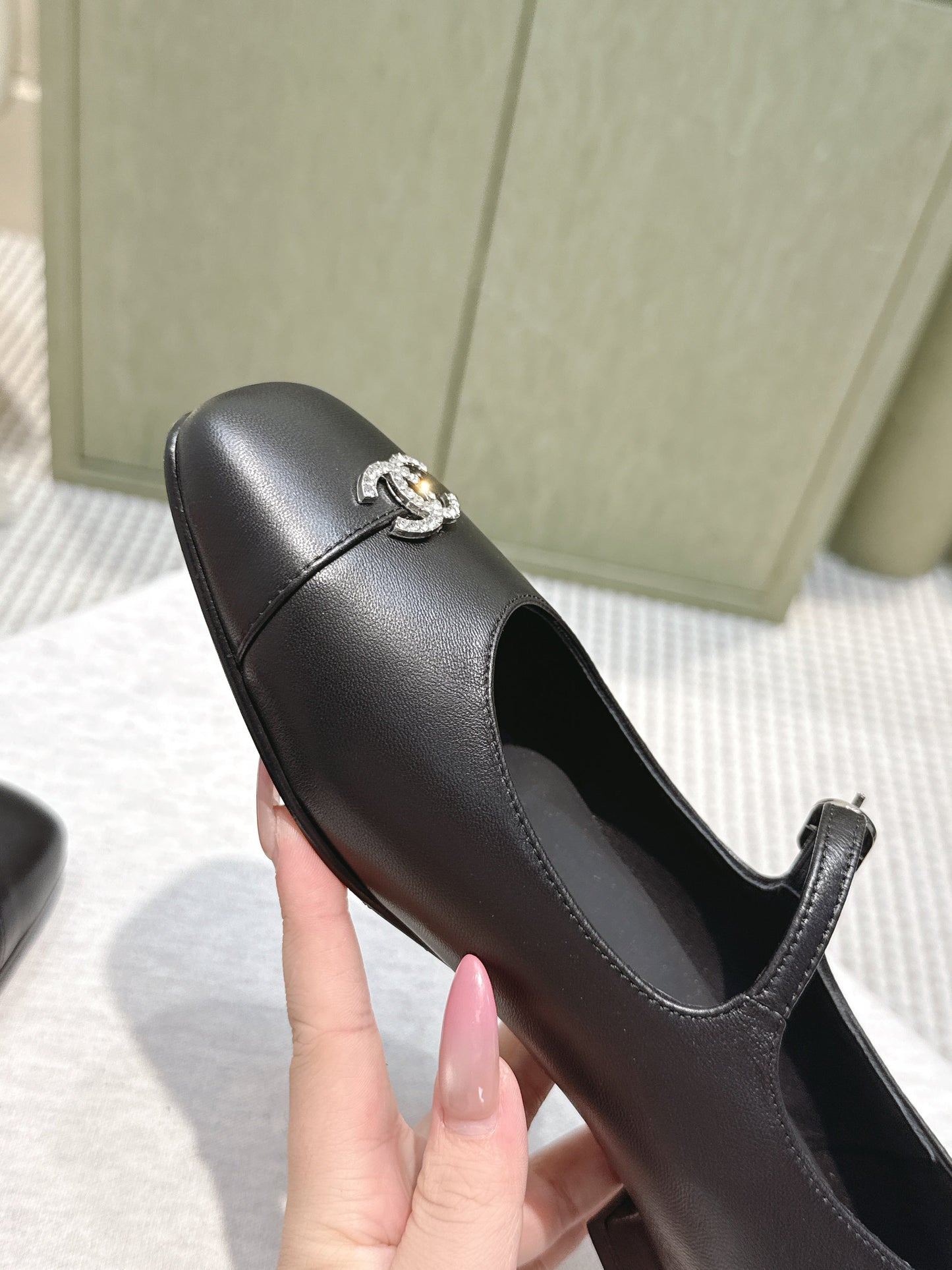 CHANEL 25S MARY JANE FLATS IN BLACK CALFSKIN SILVER HARDWARE - 35