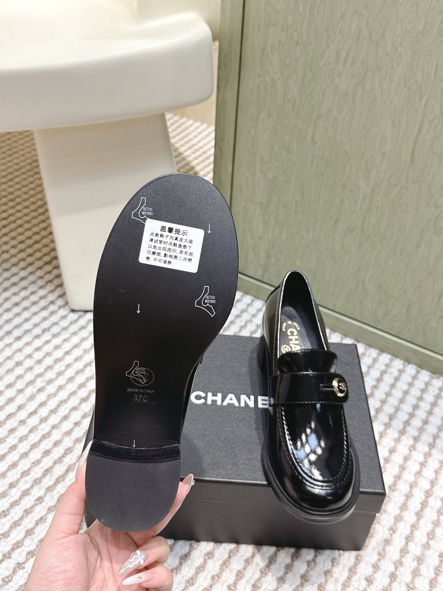 CHANEL 25S GODDESS MOCCASIN LOAFERS 65MM IN BLACK GLOSSY CALFSKIN GOLD HARDWARE - 35