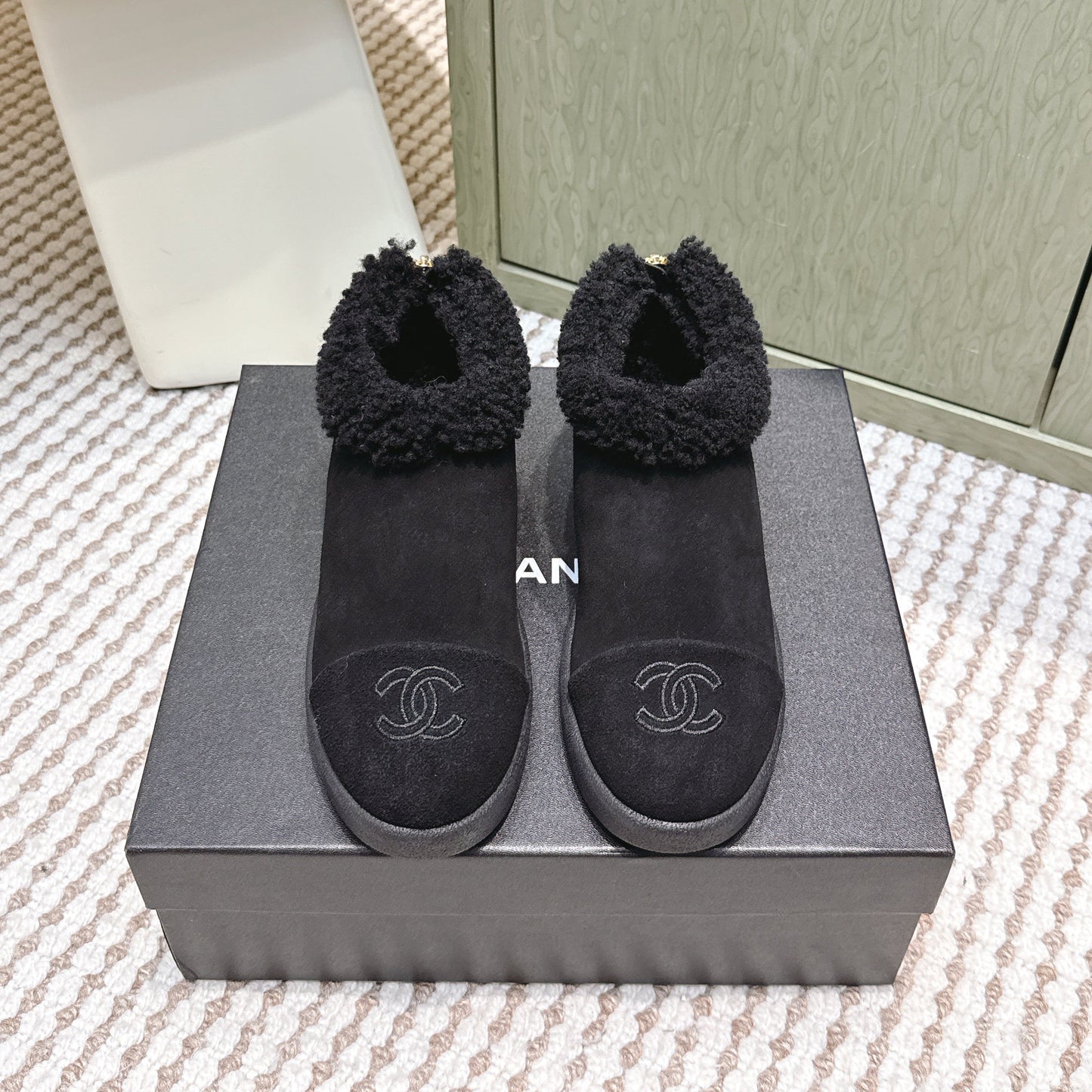 CHANEL 25S SHORT SUEDE BOOTS IN BLACK WITH SHEEPSKIN LINING - 35