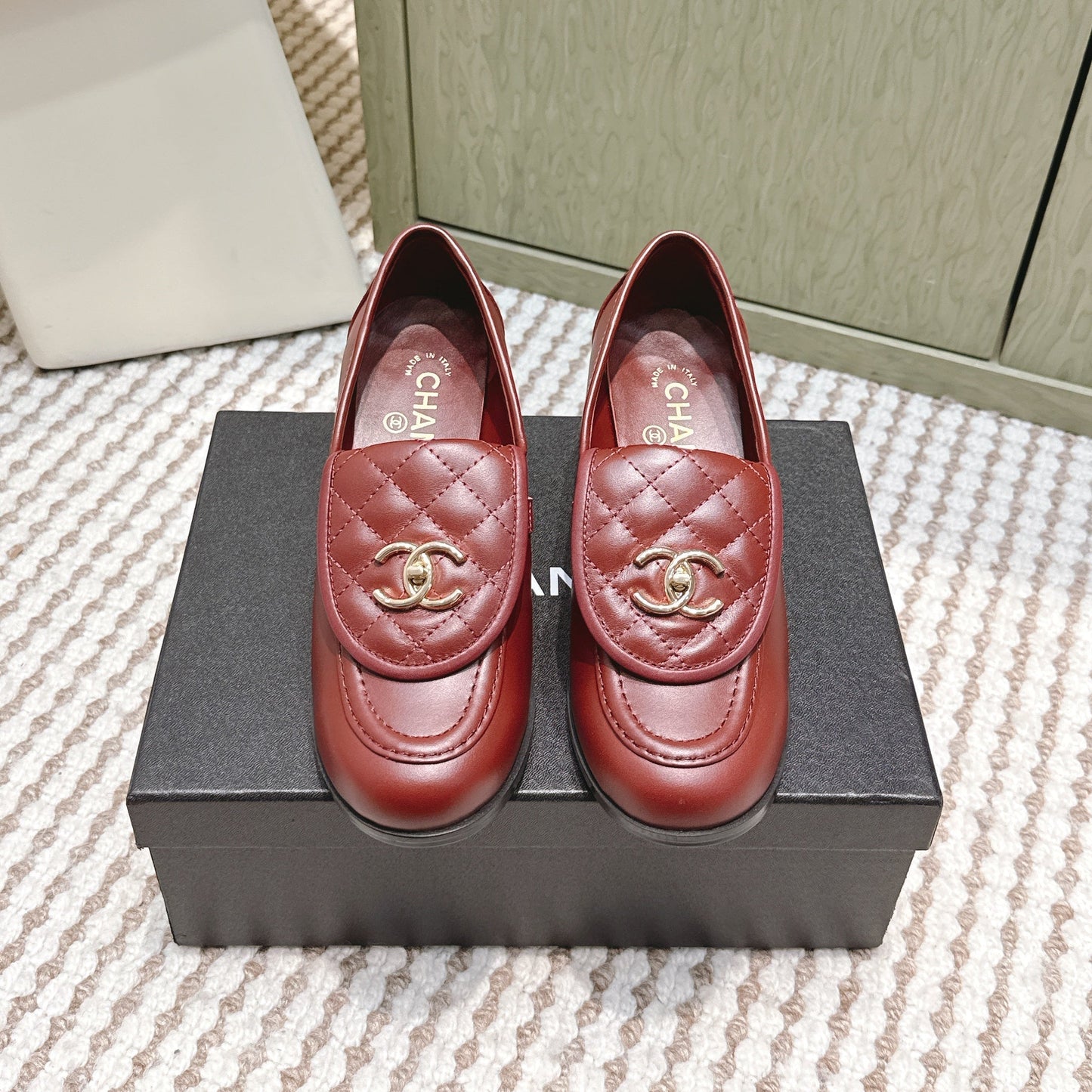 CHANEL 25S LOAFERS MOCCASIN 65MM IN BURGUNDY RED CALFSKIN GOLD HARDWARE - 35