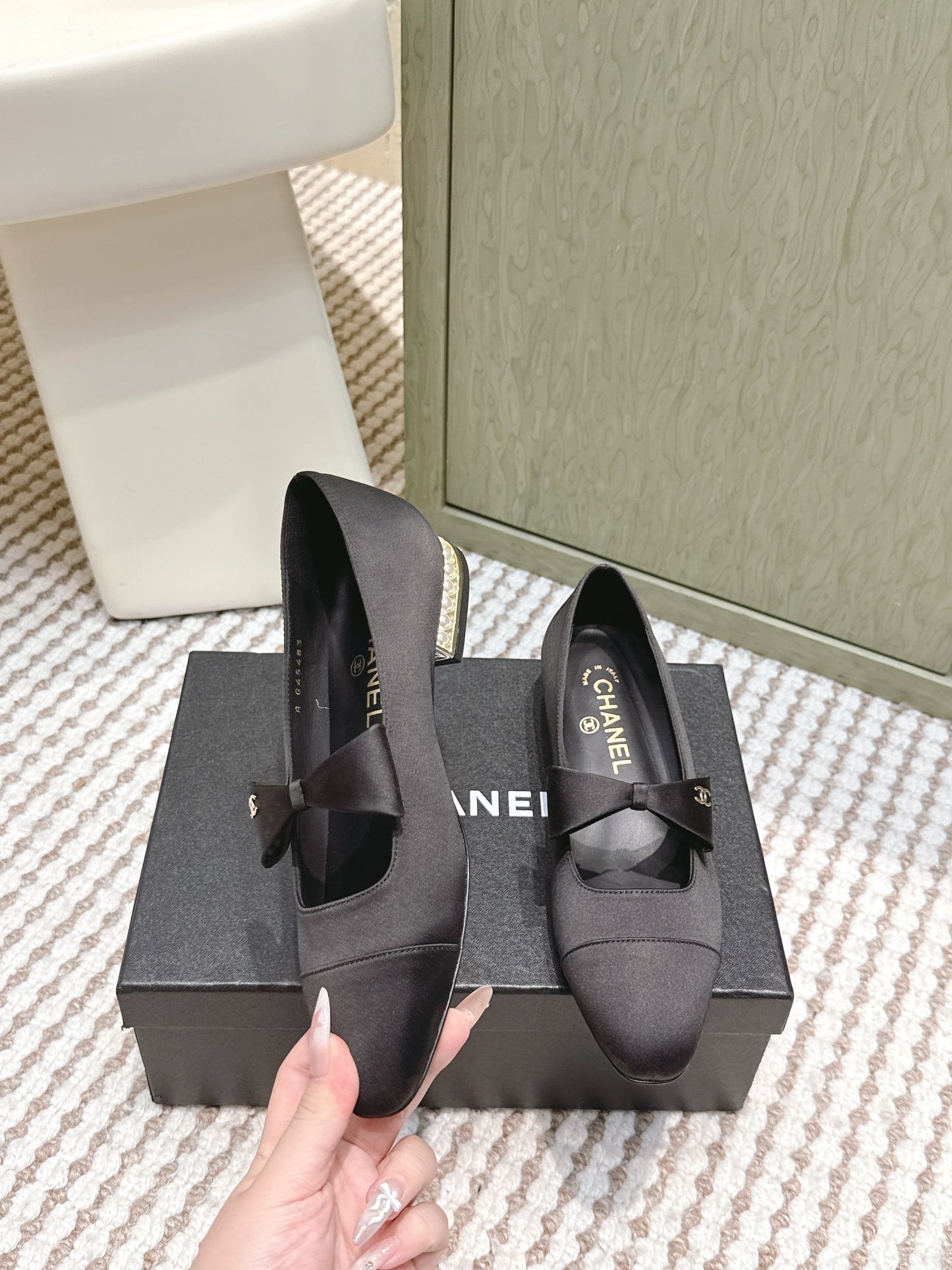 CHANEL 25S MARY JANE BALLET FLATS IN BLACK SILK WITH BOW - 35