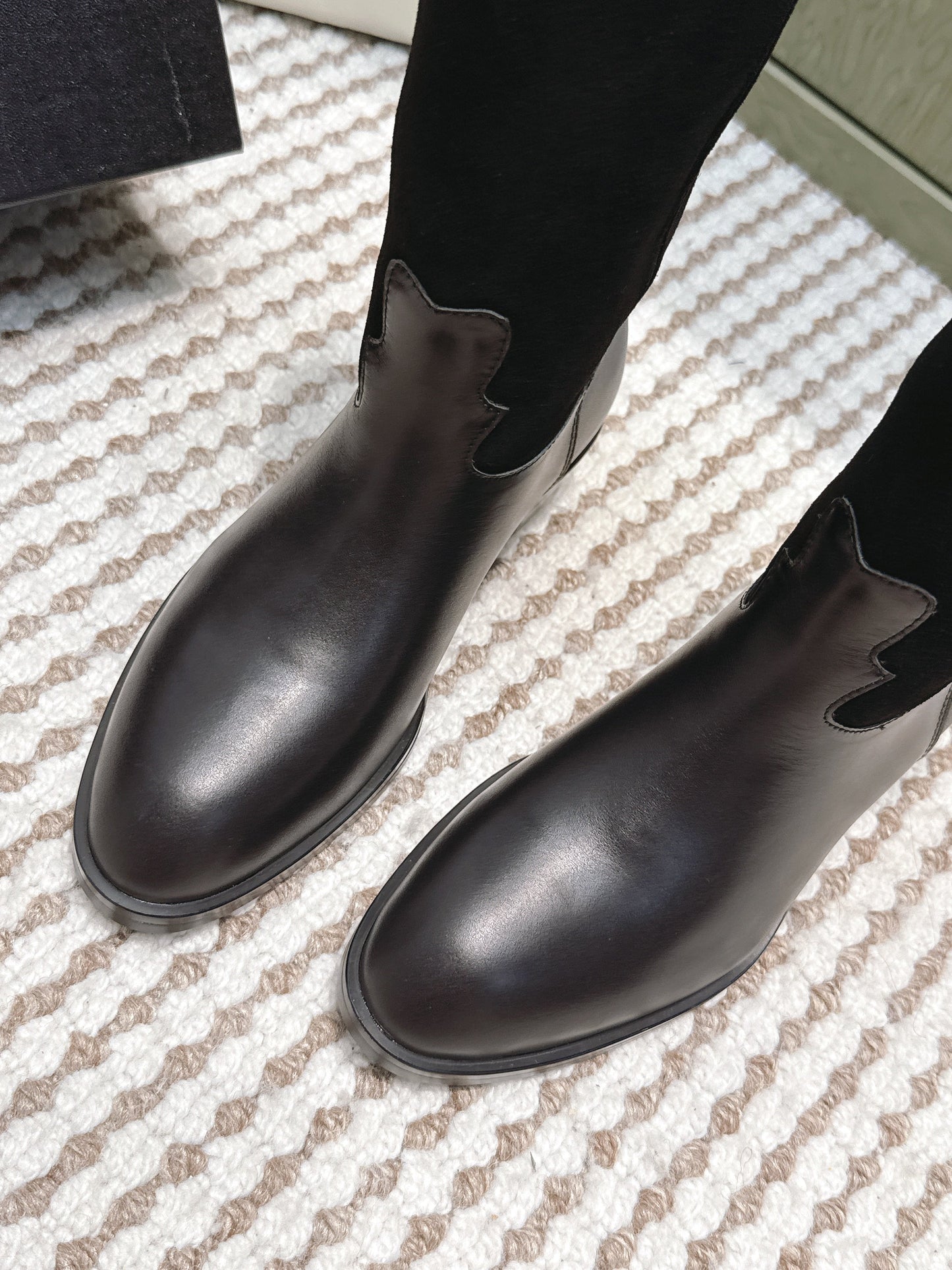 CHANEL 25S MID-CALF BOOTS IN BLACK SUEDE MIX CALFSKIN - 35