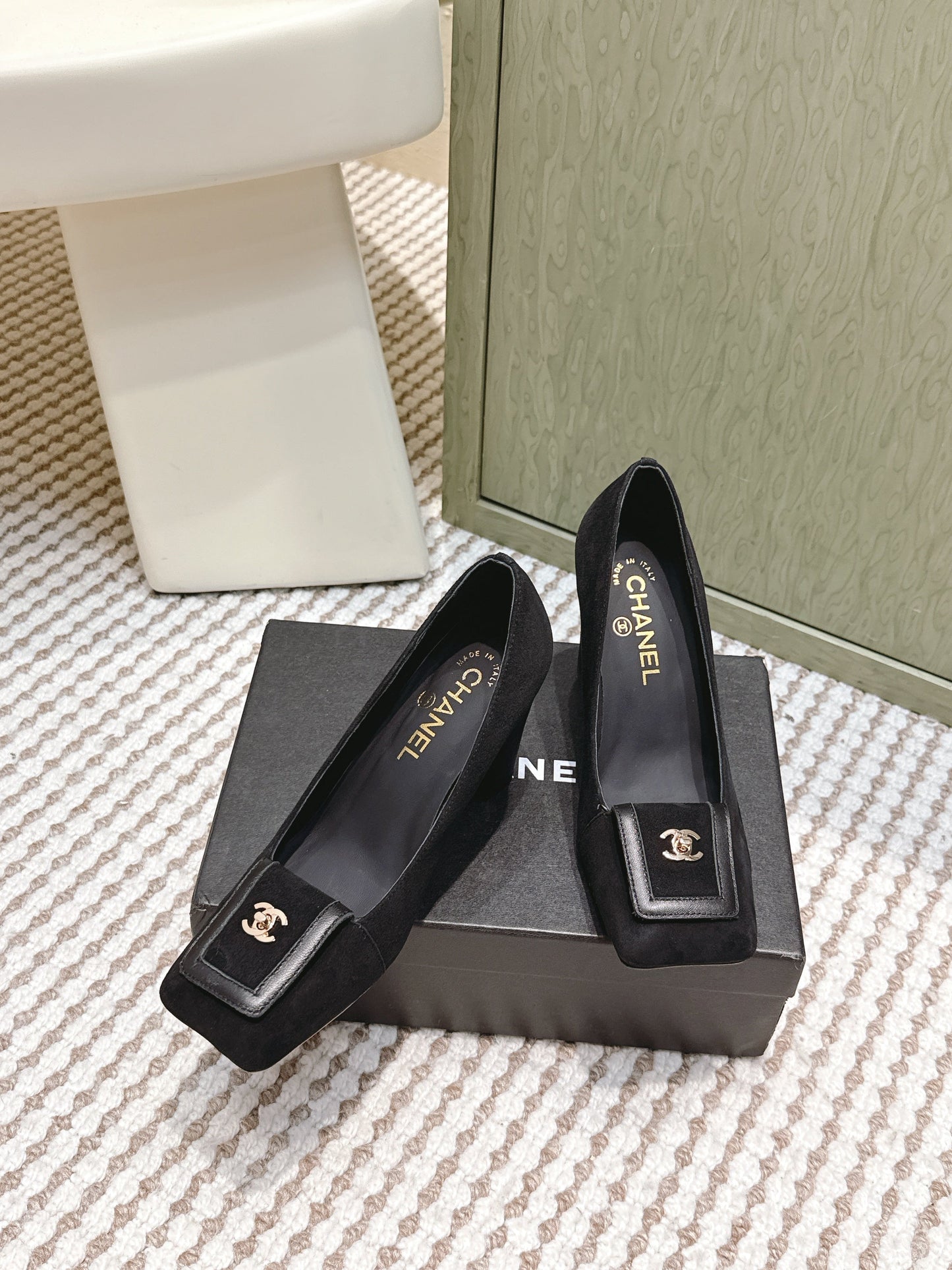 CHANEL 25S SLINGBACK SHOES 90MM IN BLACK SUEDE SQUARE TOE GOLD HARDWARE - 35