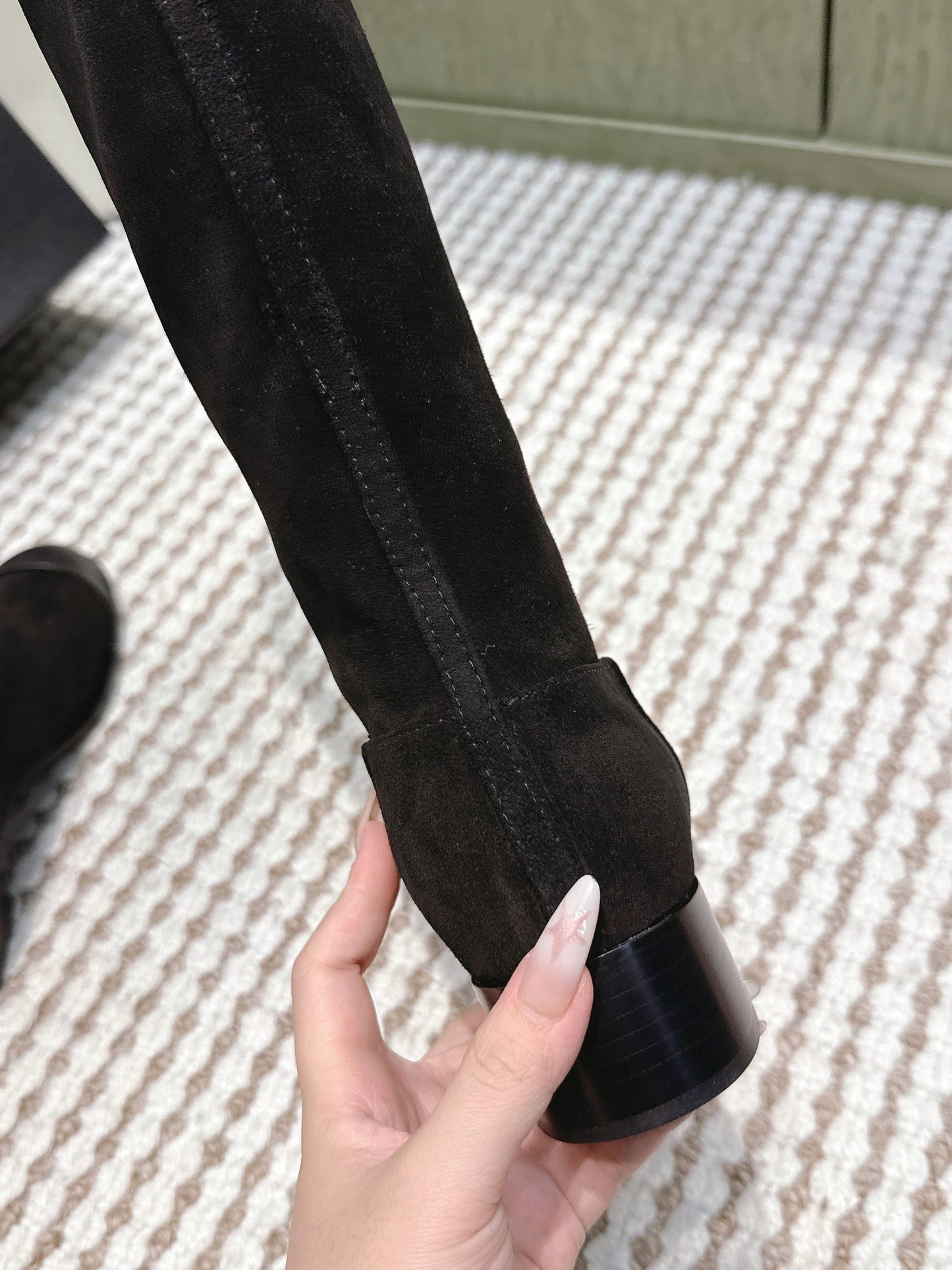 CHANEL 25S HIGH-CALF COWBOY BOOTS IN BLACK SUEDE AND CALFSKIN DIAMOND-QUILTED - 35