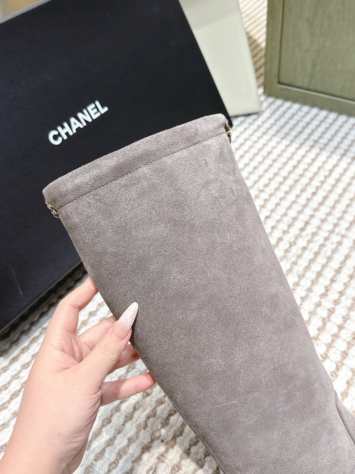 CHANEL 25S KNEE-HIGH BOOTS IN GREY SUEDE GOLD HARDWARE - 35