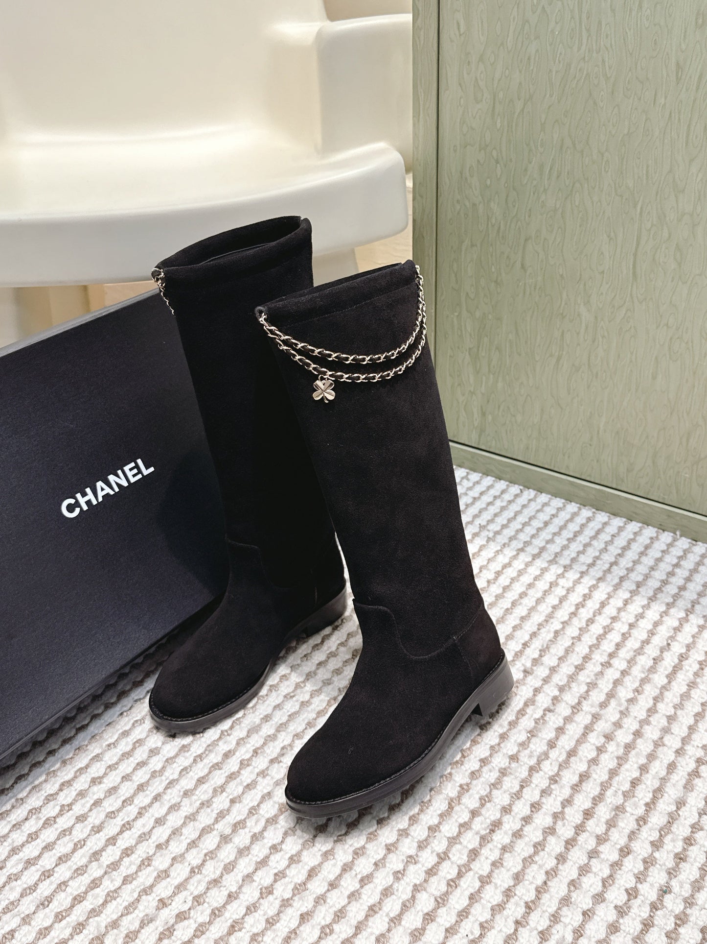 CHANEL 25S KNEE-HIGH BOOTS IN BLACK SUEDE GOLD HARDWARE - 35