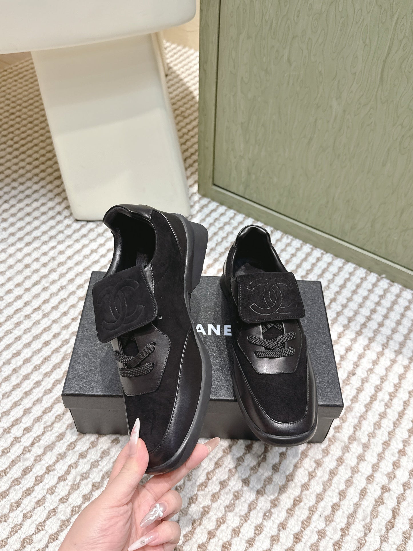 CHANEL 25S SNEAKERS 35MM IN BLACK SUEDE WITH VELCRO STRAPS - 35