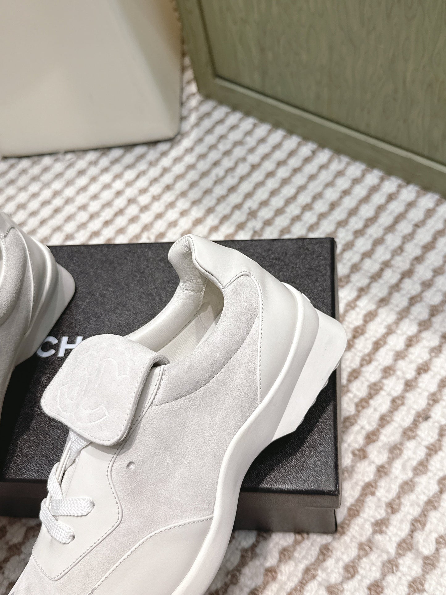 CHANEL 25S SNEAKERS 35MM IN GREIGE SUEDE WITH VELCRO STRAPS - 35