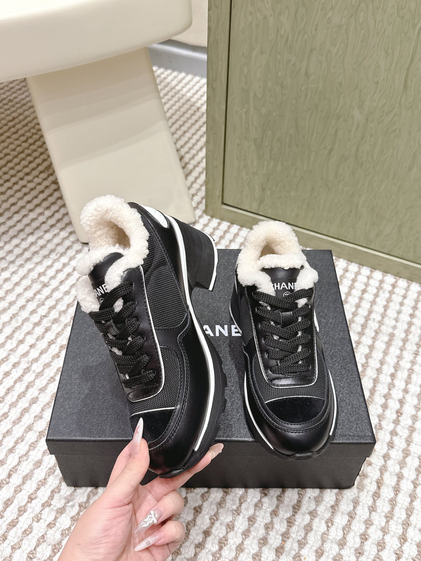CHANEL 25S SNEAKERS IN BLACK SYNTHETIC FABRIC AND SUEDE CALFSKIN - 35