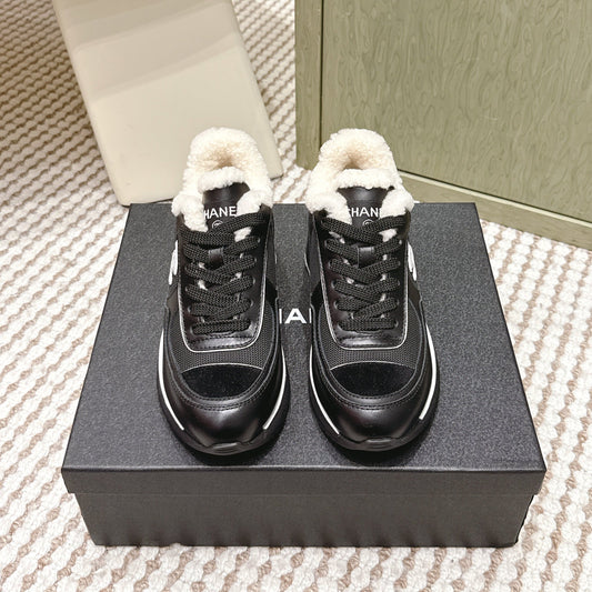 CHANEL 25S SNEAKERS IN BLACK SYNTHETIC FABRIC AND SUEDE CALFSKIN - 35