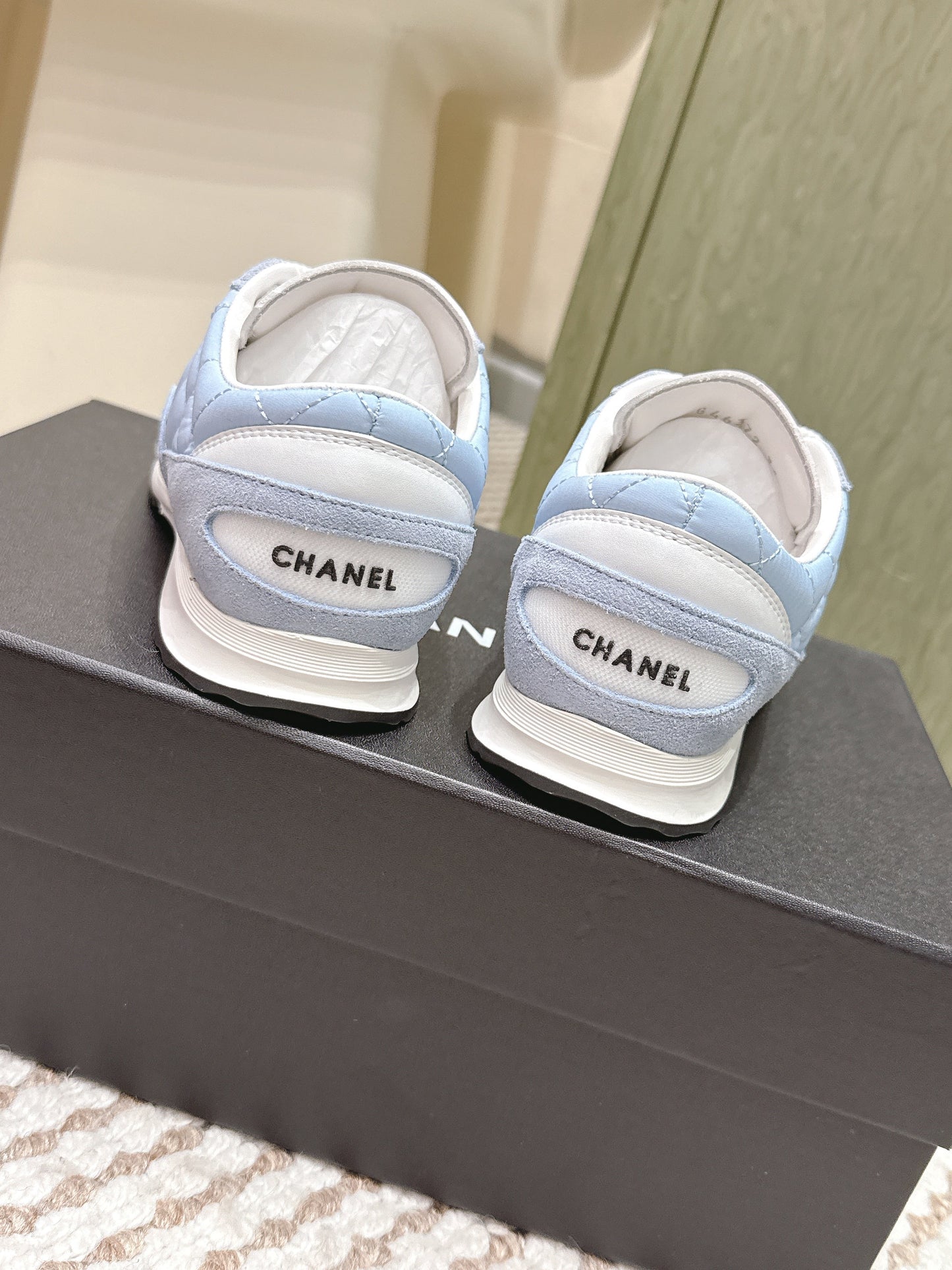 CHANEL 25S SNEAKERS IN LIGHT BLUE CALFSKIN AND SUEDE - 35