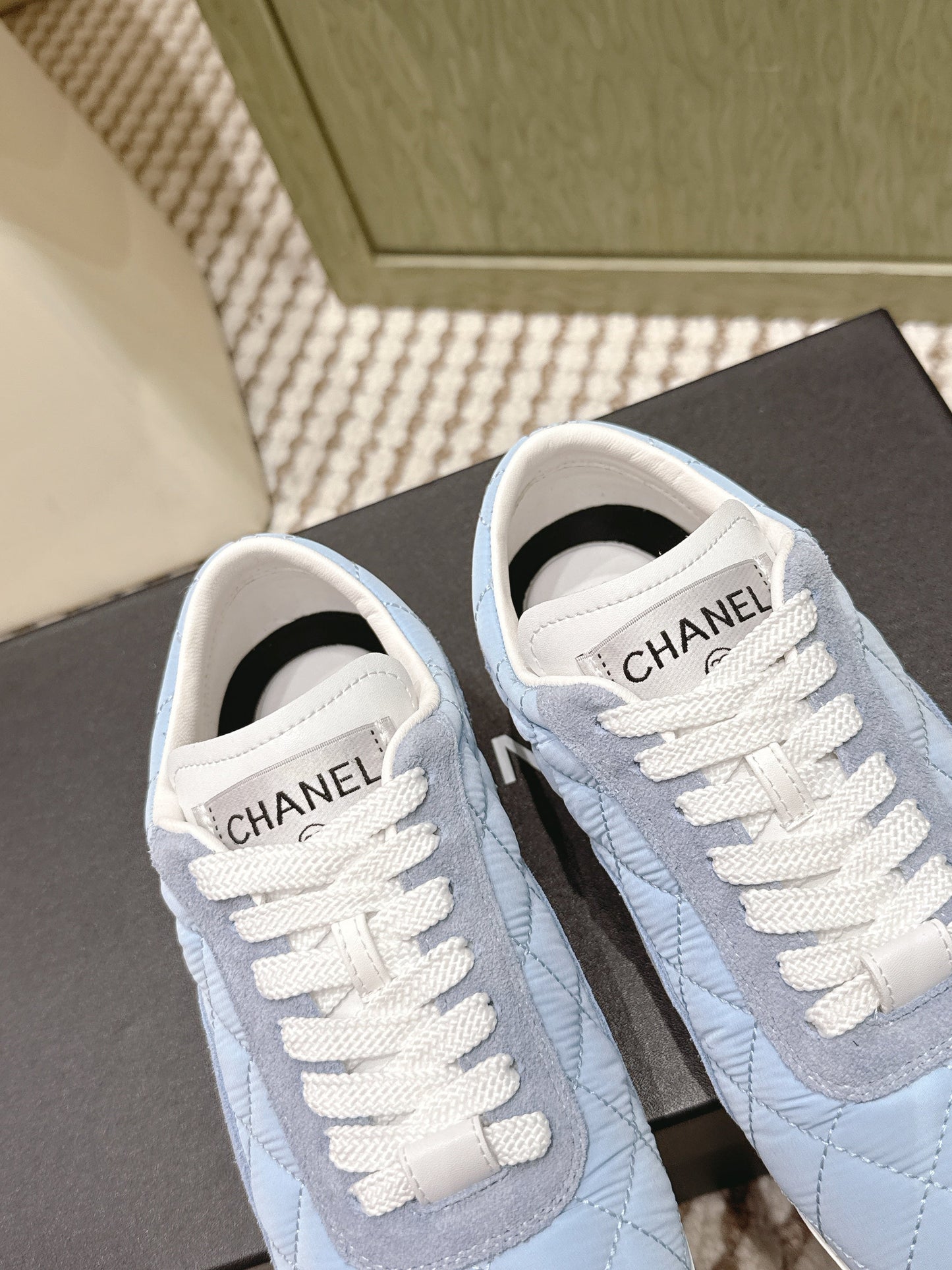 CHANEL 25S SNEAKERS IN LIGHT BLUE CALFSKIN AND SUEDE - 35