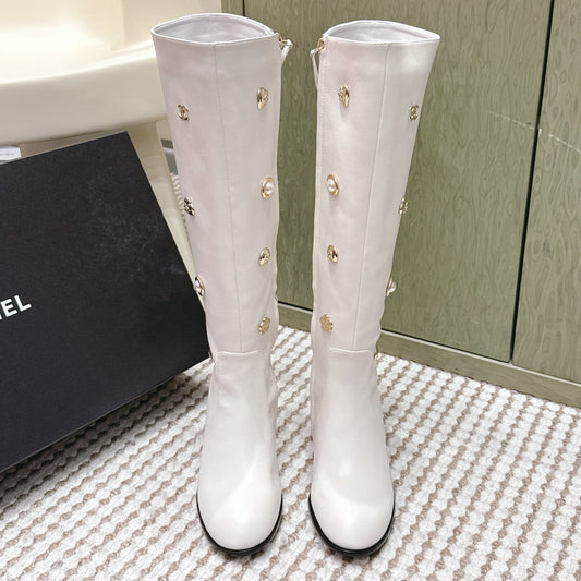 CHANEL 25S KNEE-HIGH BOOTS IN WHITE CALFSKIN WITH RHINESTONES - 35