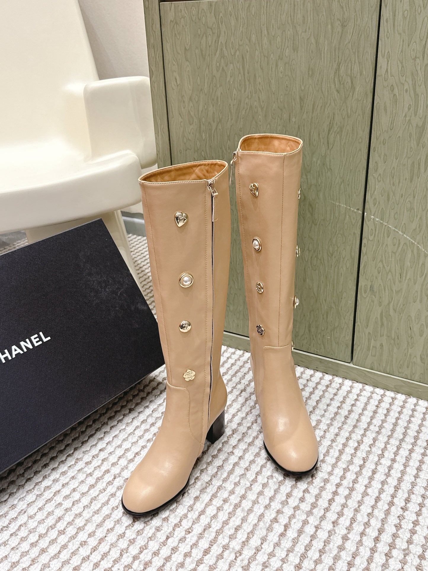CHANEL 25S KNEE-HIGH BOOTS IN BEIGE CALFSKIN WITH RHINESTONES - 35