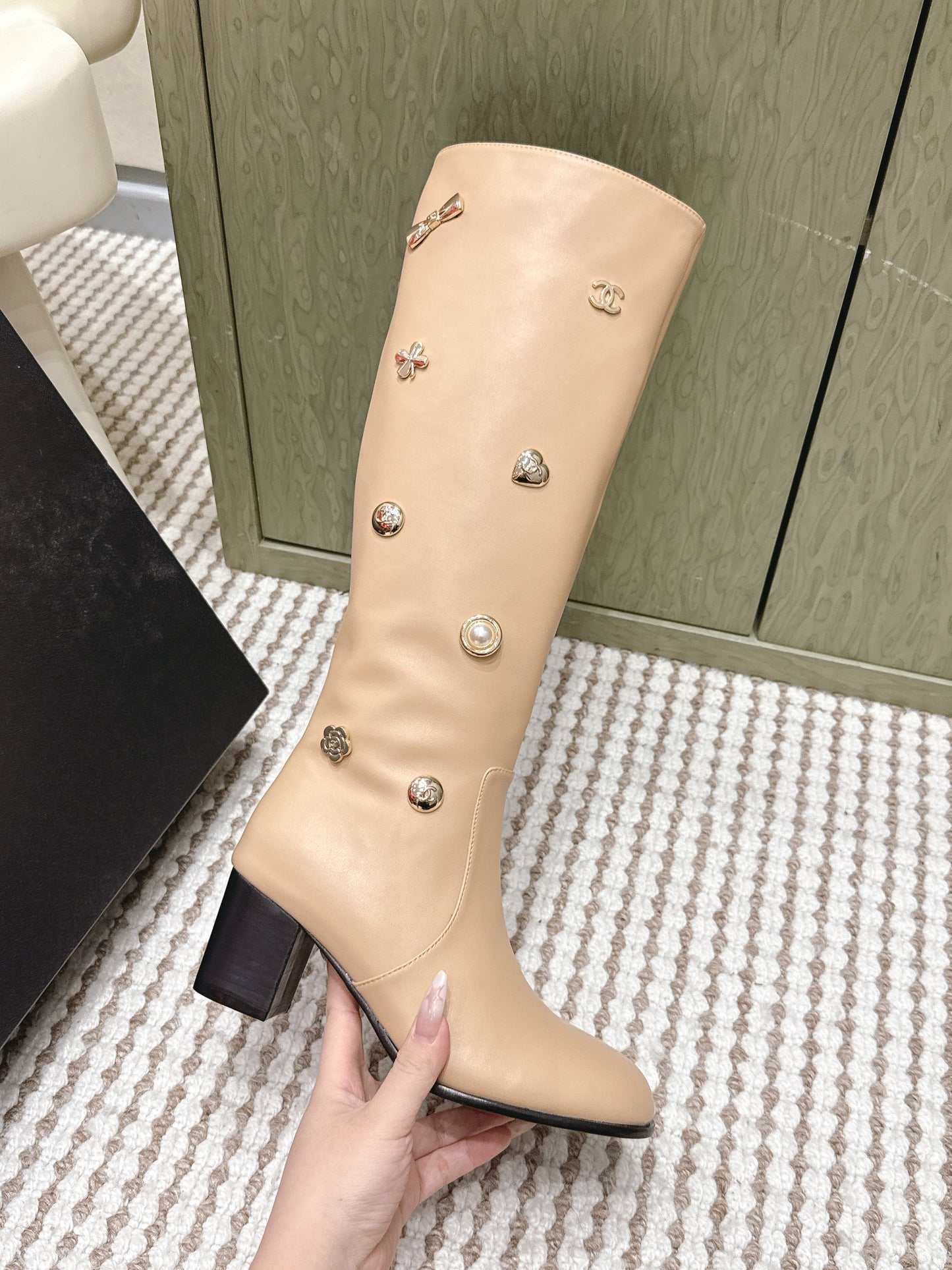 CHANEL 25S KNEE-HIGH BOOTS IN BEIGE CALFSKIN WITH RHINESTONES - 35