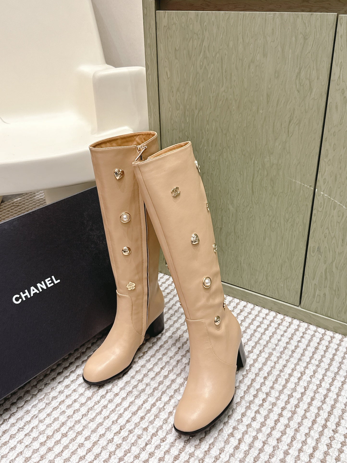 CHANEL 25S KNEE-HIGH BOOTS IN BEIGE CALFSKIN WITH RHINESTONES - 35