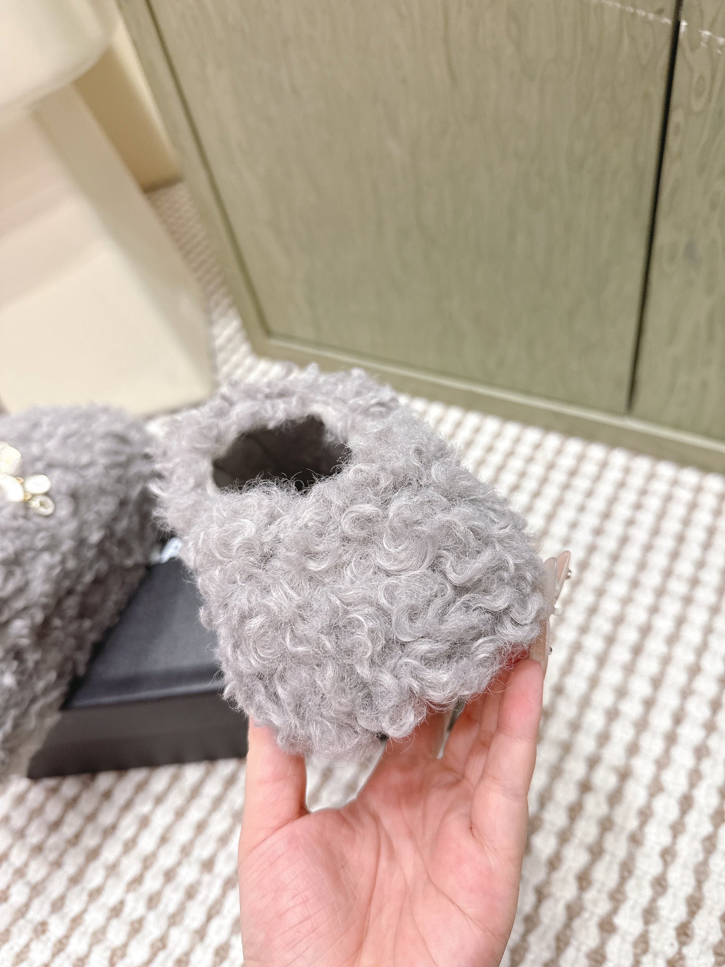 CHANEL 25S CLASSIC FURRY SLIDES IN GRAY WITH DOUBLE C LOGO - 35