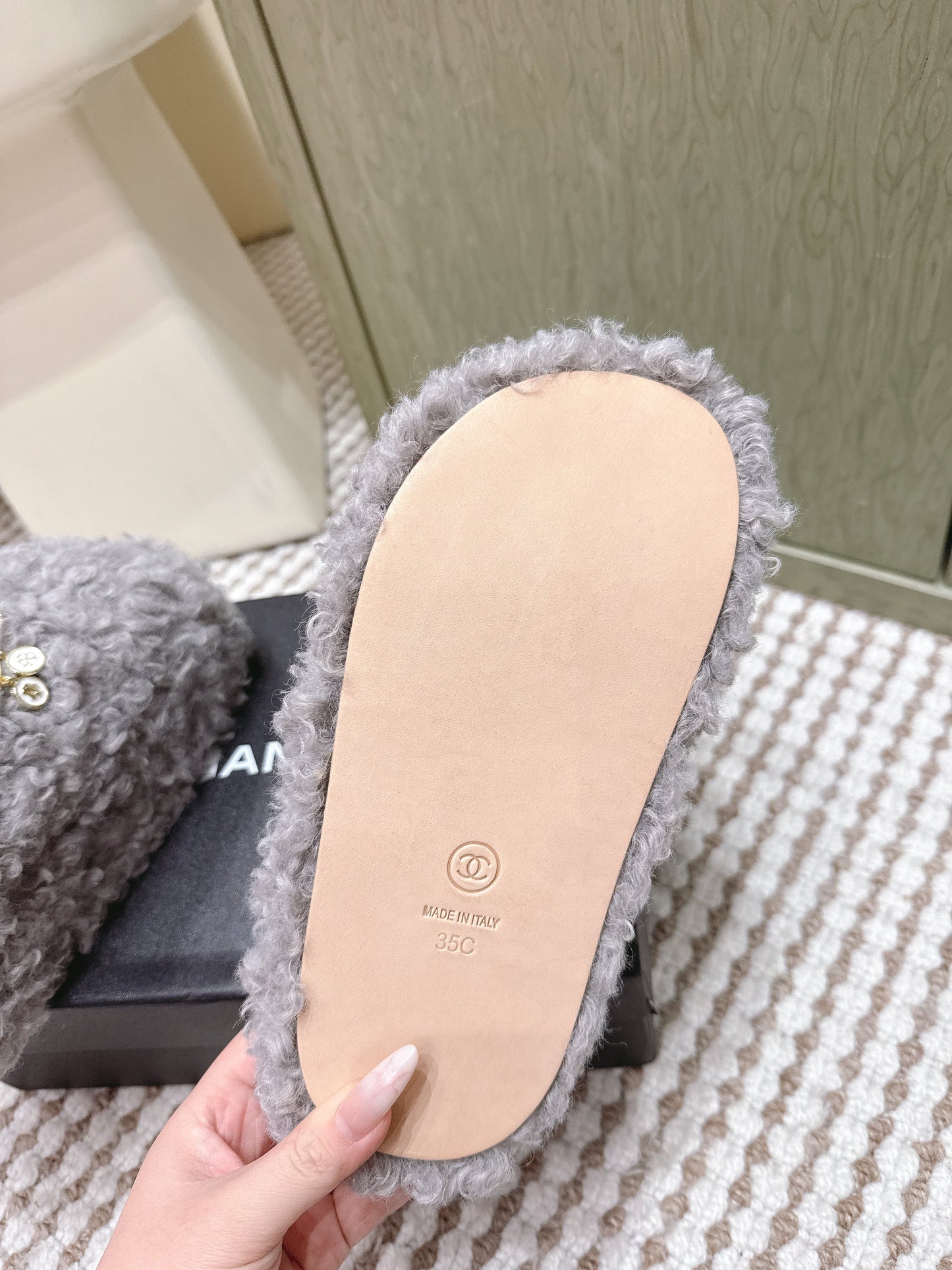 CHANEL 25S CLASSIC FURRY SLIDES IN GRAY WITH DOUBLE C LOGO - 35
