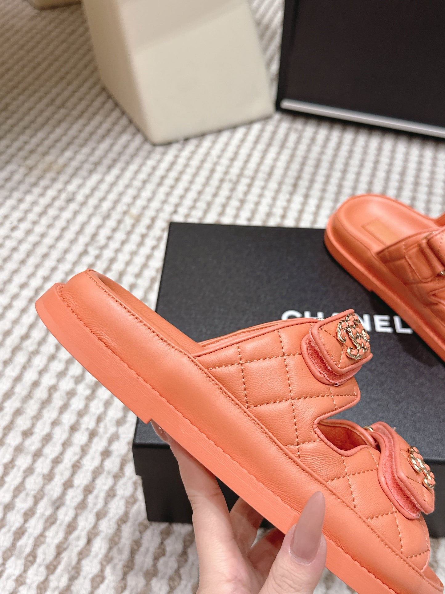 CHANEL 26S SANDALS IN ORANGE CALFSKIN