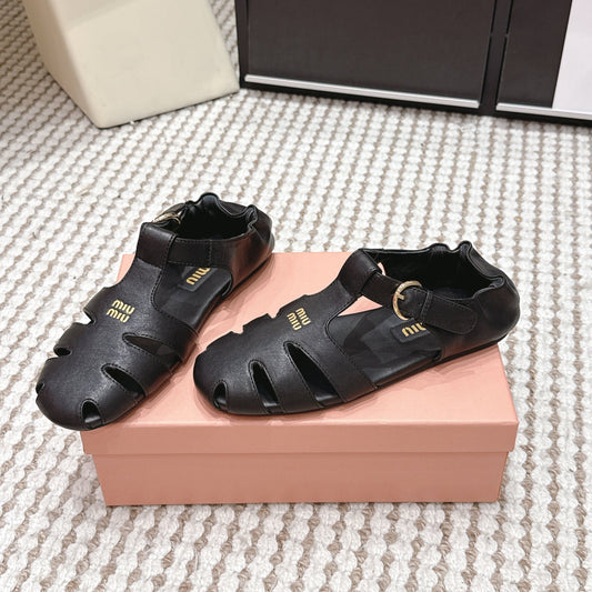БОСОНІЖКИ MIUMIU 26S RUCHES FISHERMAN З ЧОРНОЇ ТЕЛЯЧОЇ ШКІРИ ІЗ ЗОЛОТИСТОЮ ФУРНІТУРОЮ