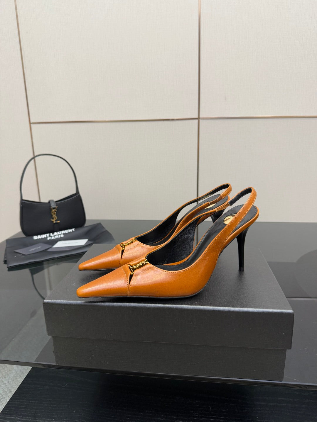 YSL 25S SLINGBACK HIGH HEELS 90 MM IN DARK ORANGE LAMBSKIN WITH GOLD HARDWARE STYLE 13 - 35