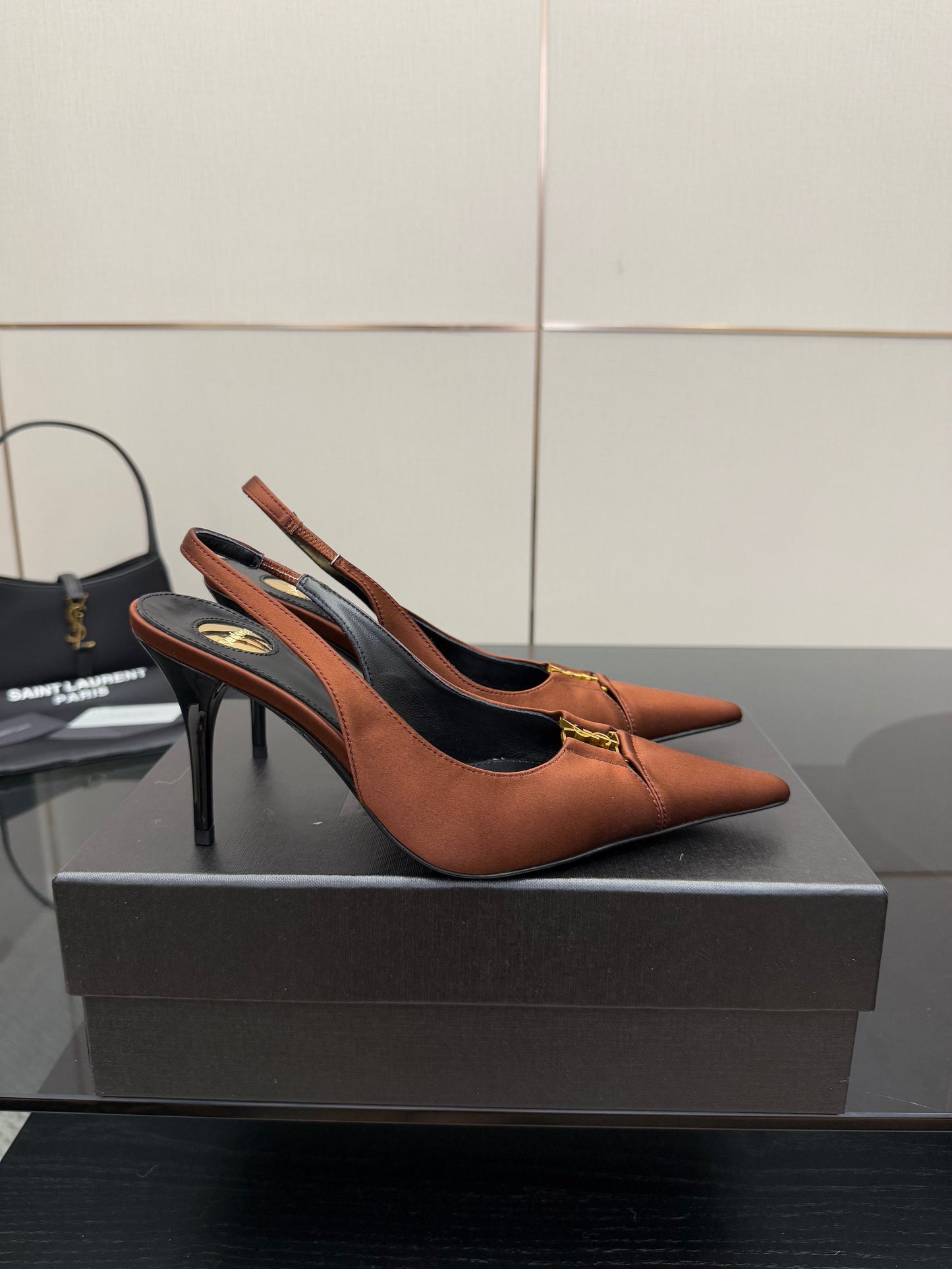 YSL 25S SLINGBACK HIGH HEELS 90 MM IN COGNAC BROWN SATIN WITH GOLD HARDWARE STYLE 15 - 35