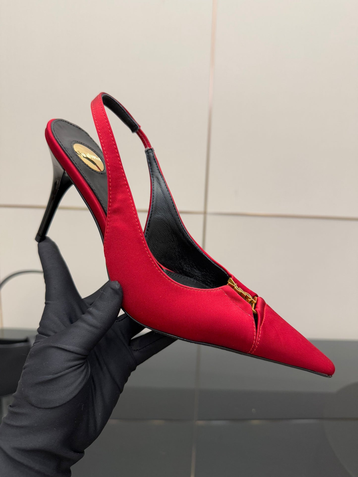 YSL 25S SLINGBACK HIGH HEELS 90 MM IN RED SATIN WITH GOLD HARDWARE STYLE 14 - 35