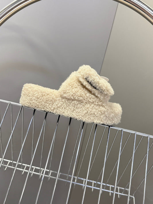 BALENCIAGA 25S SLIPPERS IN BEIGE FAUX SHEARLING - 35