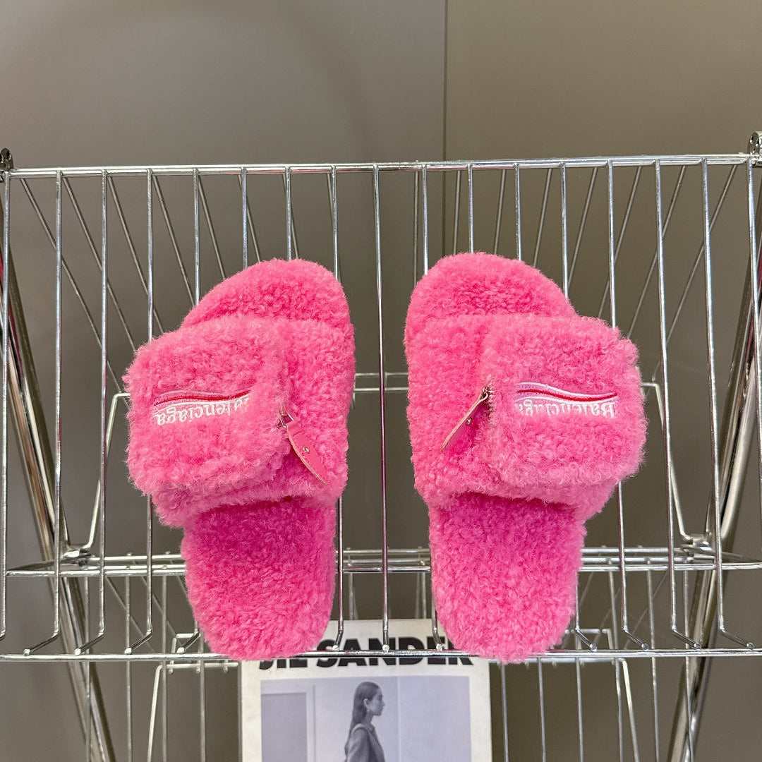 BALENCIAGA 25S SLIPPERS IN PINK FAUX SHEARLING - 35