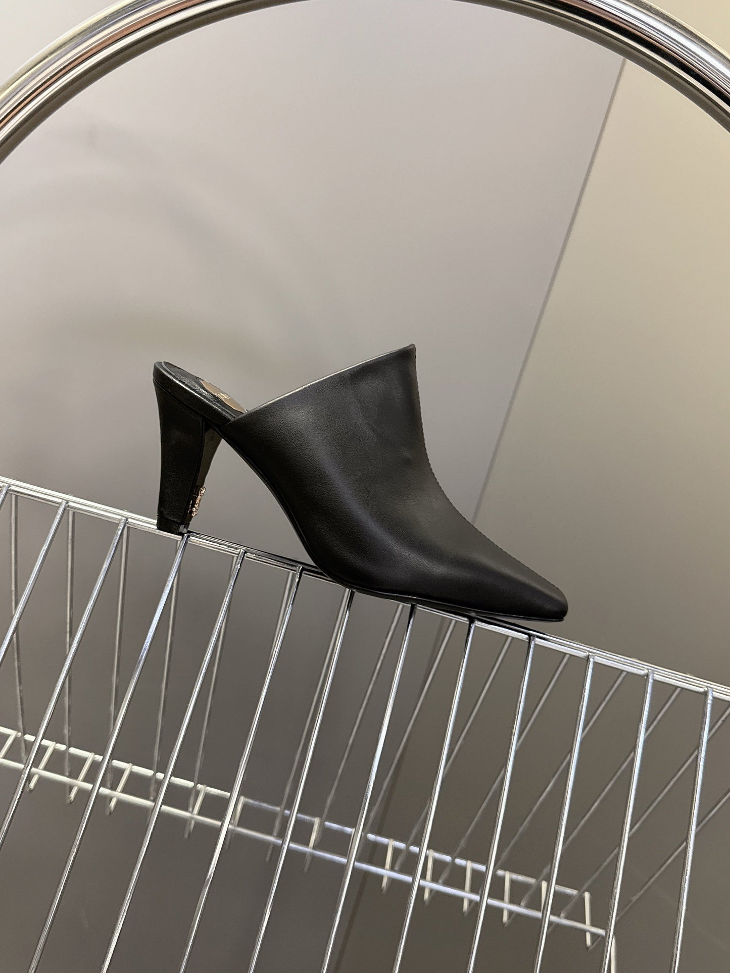 YSL 25S HIGH-HEEL SANDALS 75 MM IN BLACK LAMBSKIN - 35