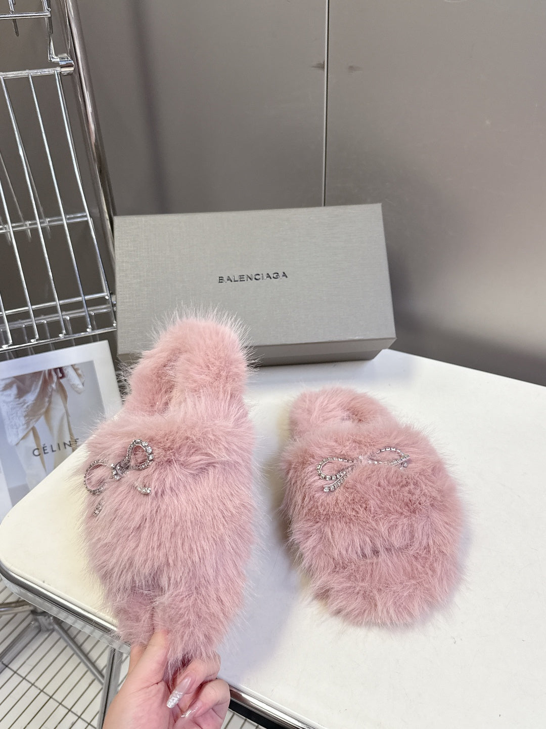 BALENCIAGA 25S SOFT FUR SLIPPERS IN LIGHT PINK FUR WITH RHINESTONE BOW - 35