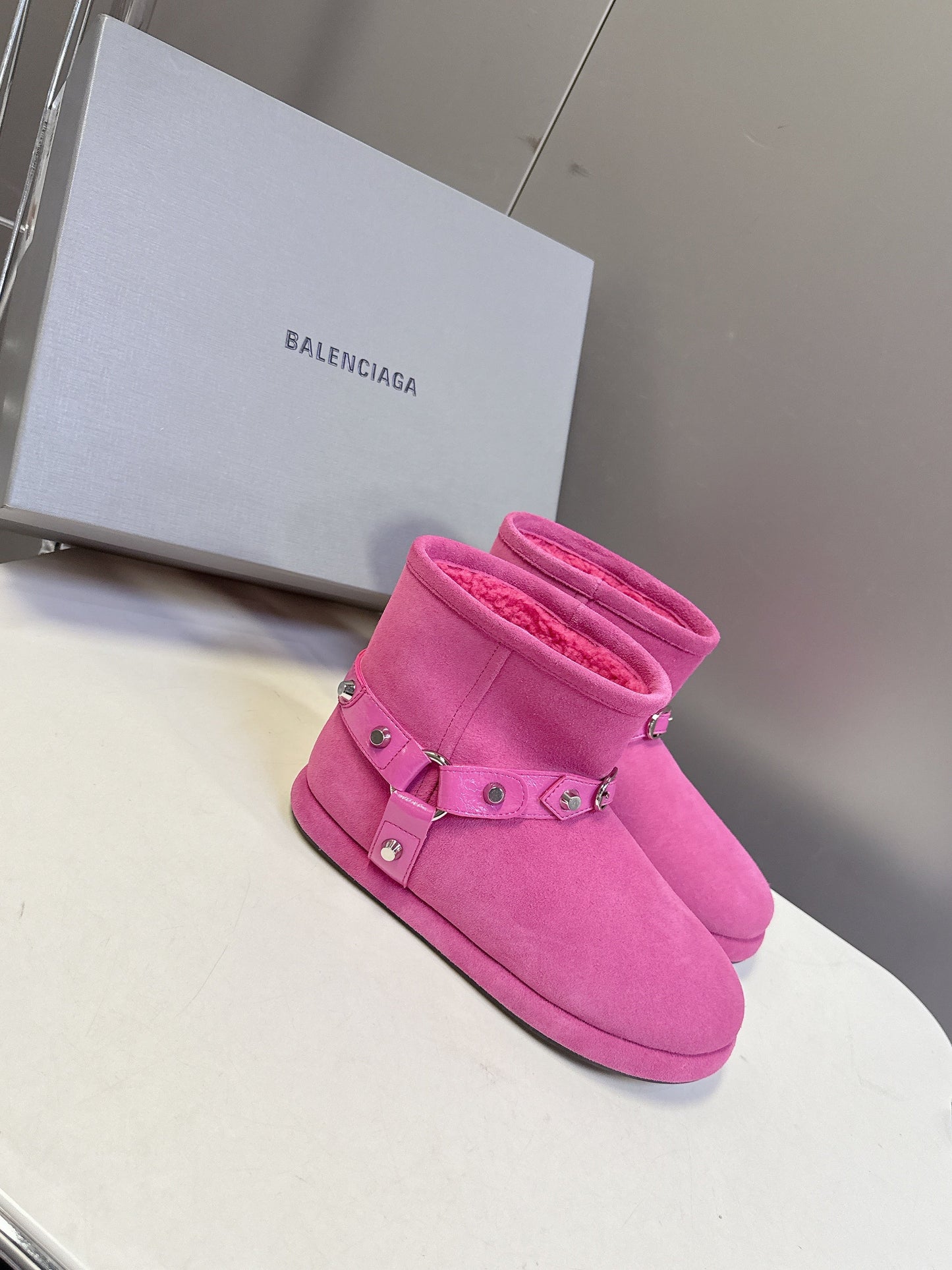 BALENCIAGA 25S ALASKA ANKLE BOOTS IN PINK SUEDE AND LAMBSKIN - 35