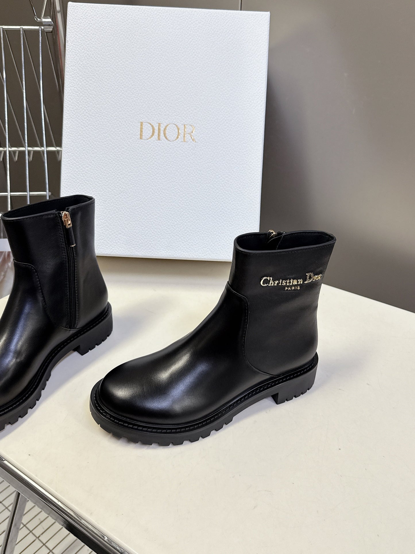 DIOR 25S D-MAJOR ANKLE BOOTS IN BLACK LAMBSKIN WITH GOLD HARDWARE - 35
