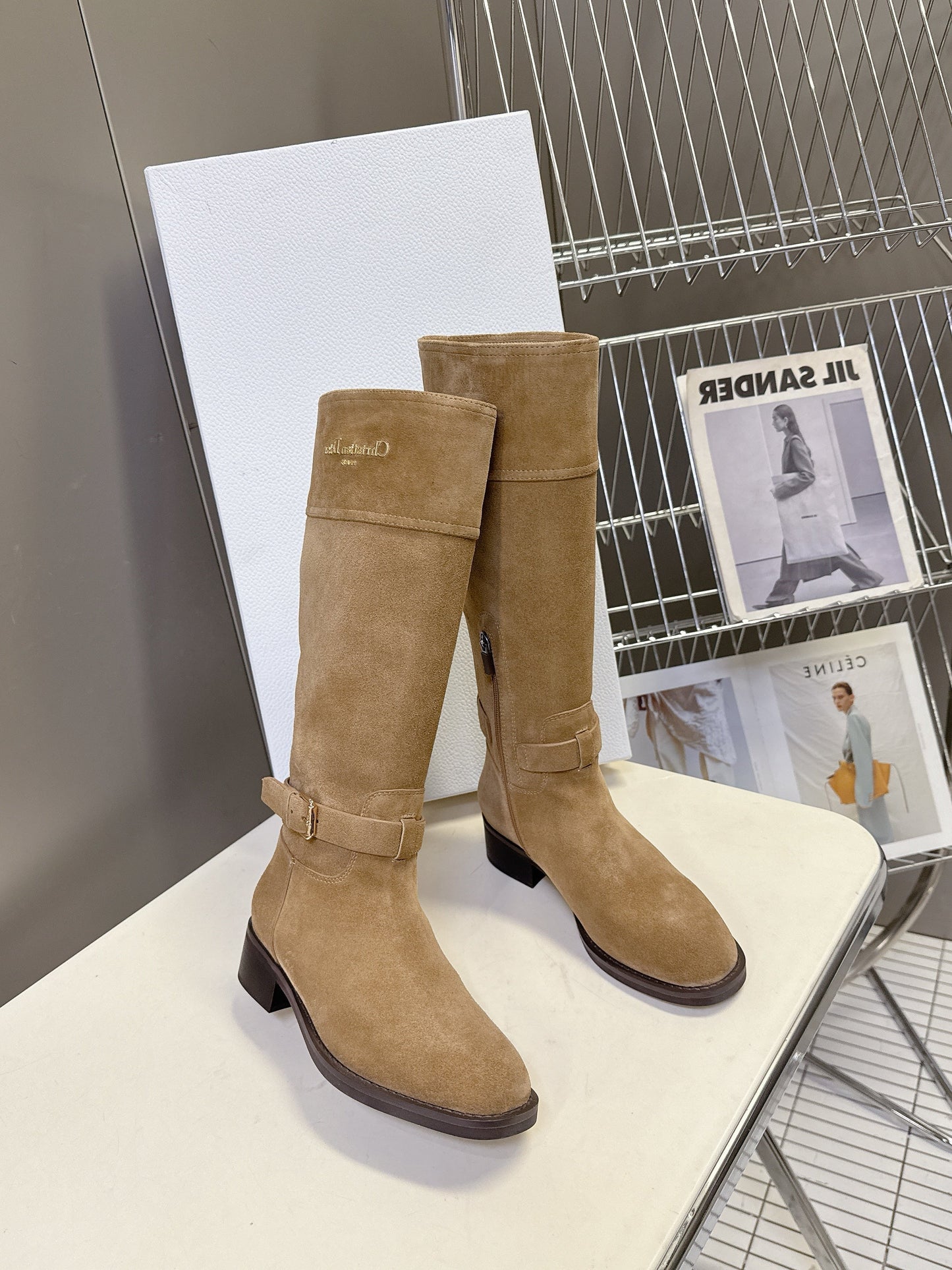 DIOR 25S BROWN HIGH BOOTS IN BEIGE SUEDE - 35