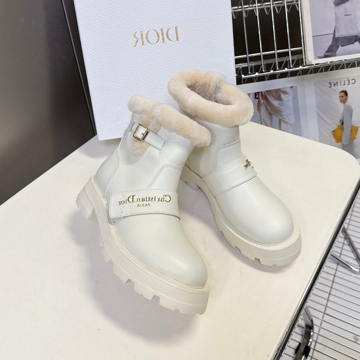 DIORALPS ANKLE BOOTS 25S IN WHITE LAMBSKIN AND BEIGE WOOL WITH GOLD HARDWARE - 35