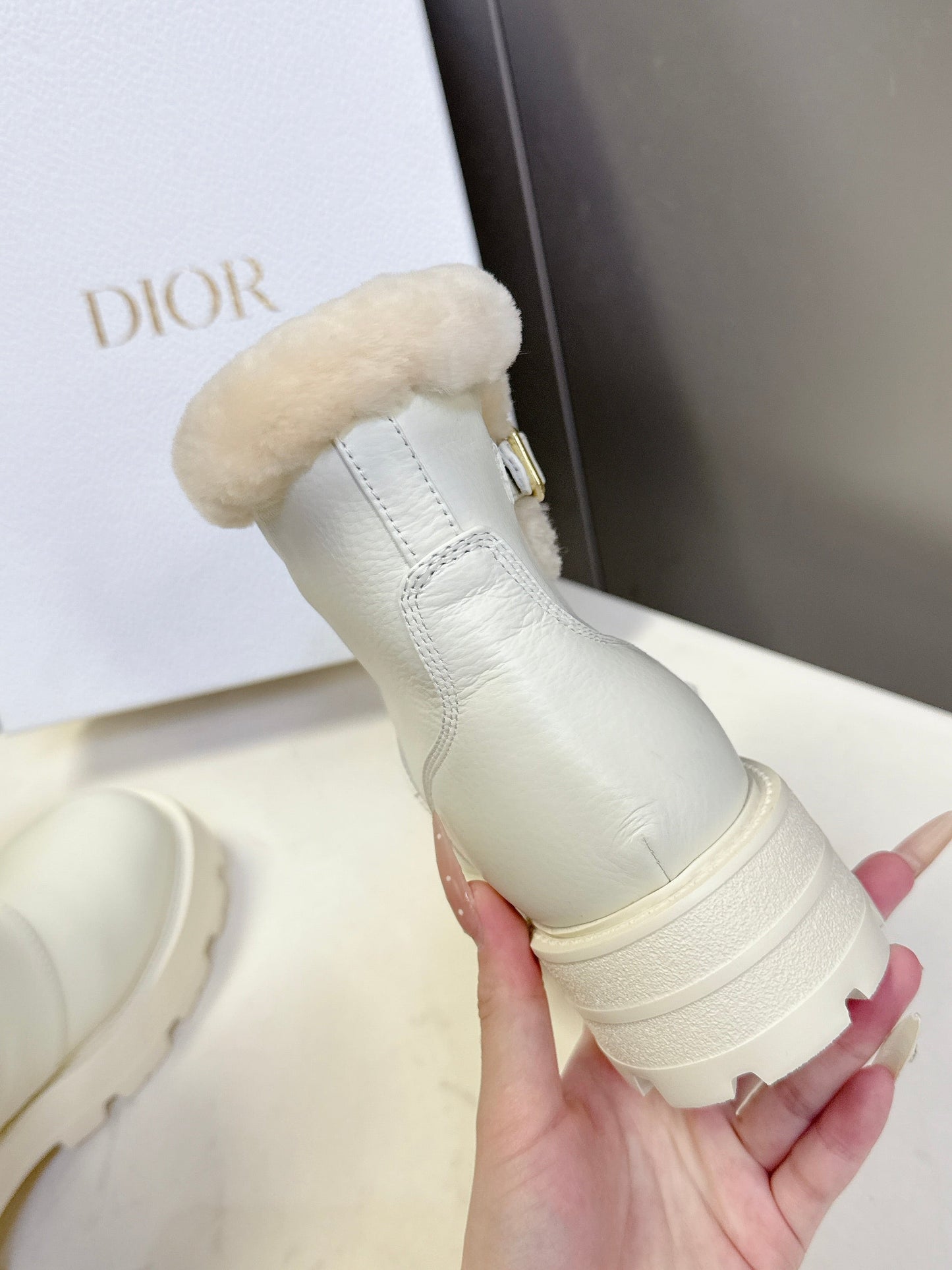 DIORALPS ANKLE BOOTS 25S IN WHITE LAMBSKIN AND BEIGE WOOL WITH GOLD HARDWARE - 35
