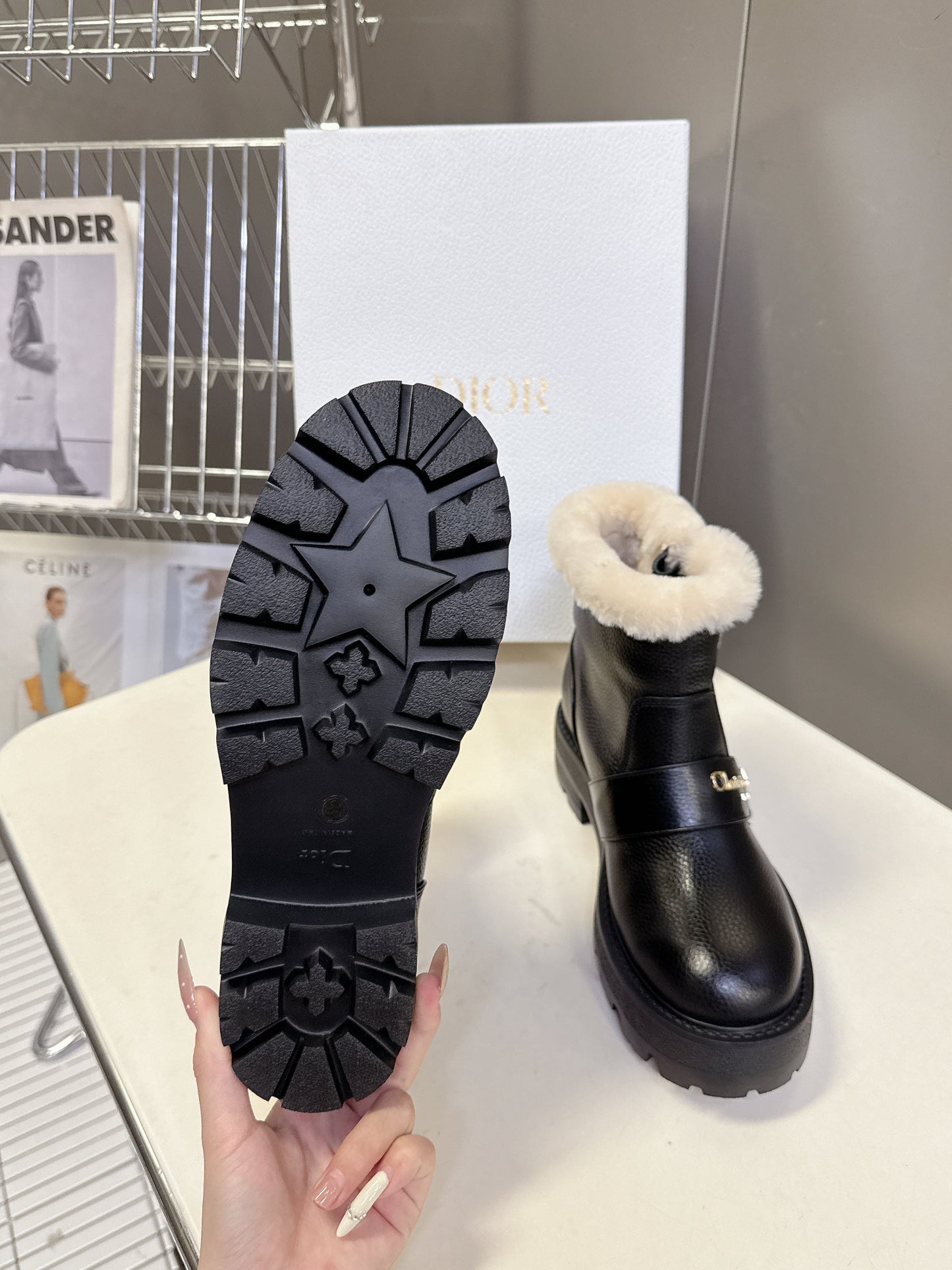 DIORALPS ANKLE BOOTS 25S IN BLACK LAMBSKIN AND BEIGE WOOL WITH SILVER HARDWARE - 35