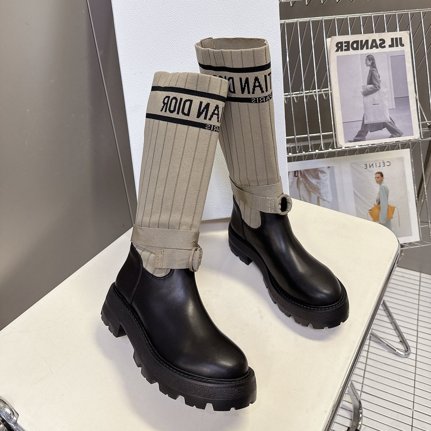 DIOR 25S D-MAJOR ANKLE BOOTS IN BLACK CALFSKIN AND BEIGE FABRIC - 35