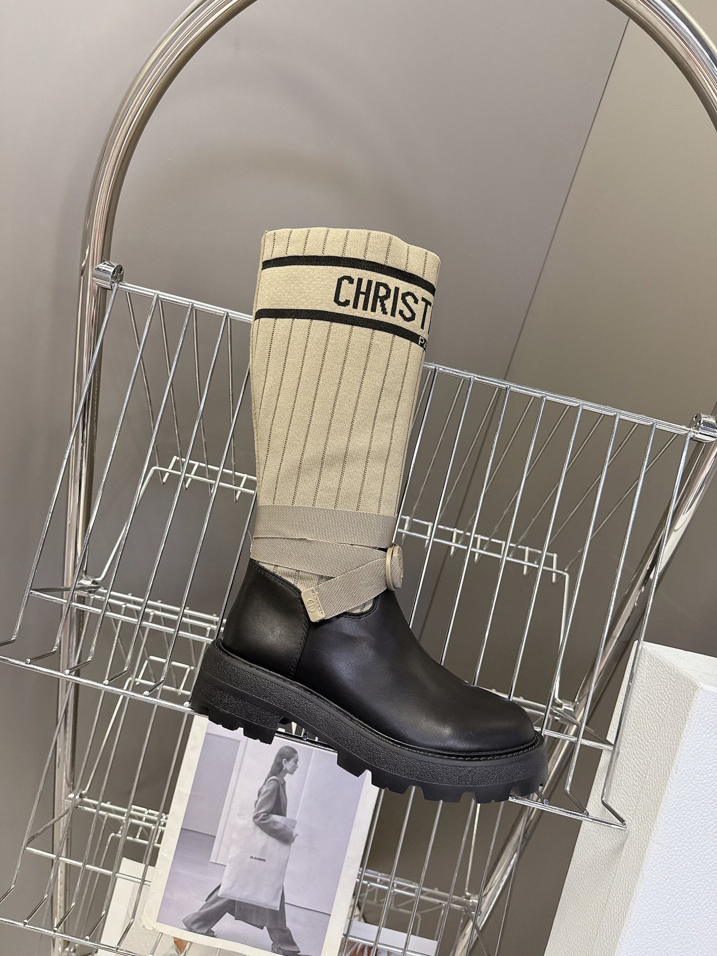 DIOR 25S D-MAJOR ANKLE BOOTS IN BLACK CALFSKIN AND BEIGE FABRIC - 35