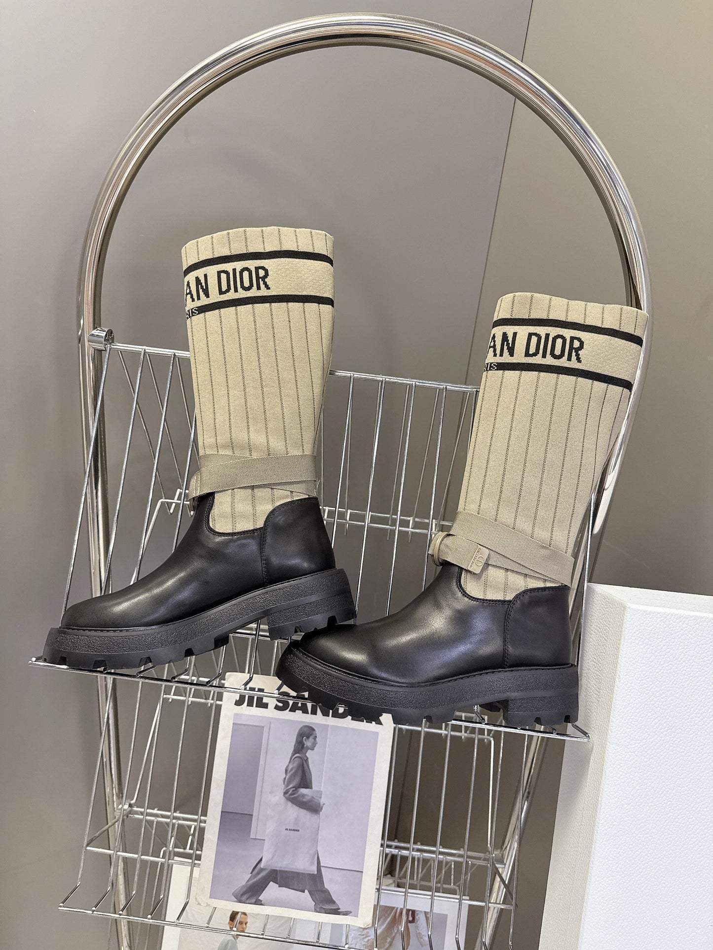 DIOR 25S D-MAJOR ANKLE BOOTS IN BLACK CALFSKIN AND BEIGE FABRIC - 35