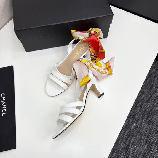 CC HEEL SANDAL 25S IN WHITE LAMBSKIN WITH SILK BOW - 35