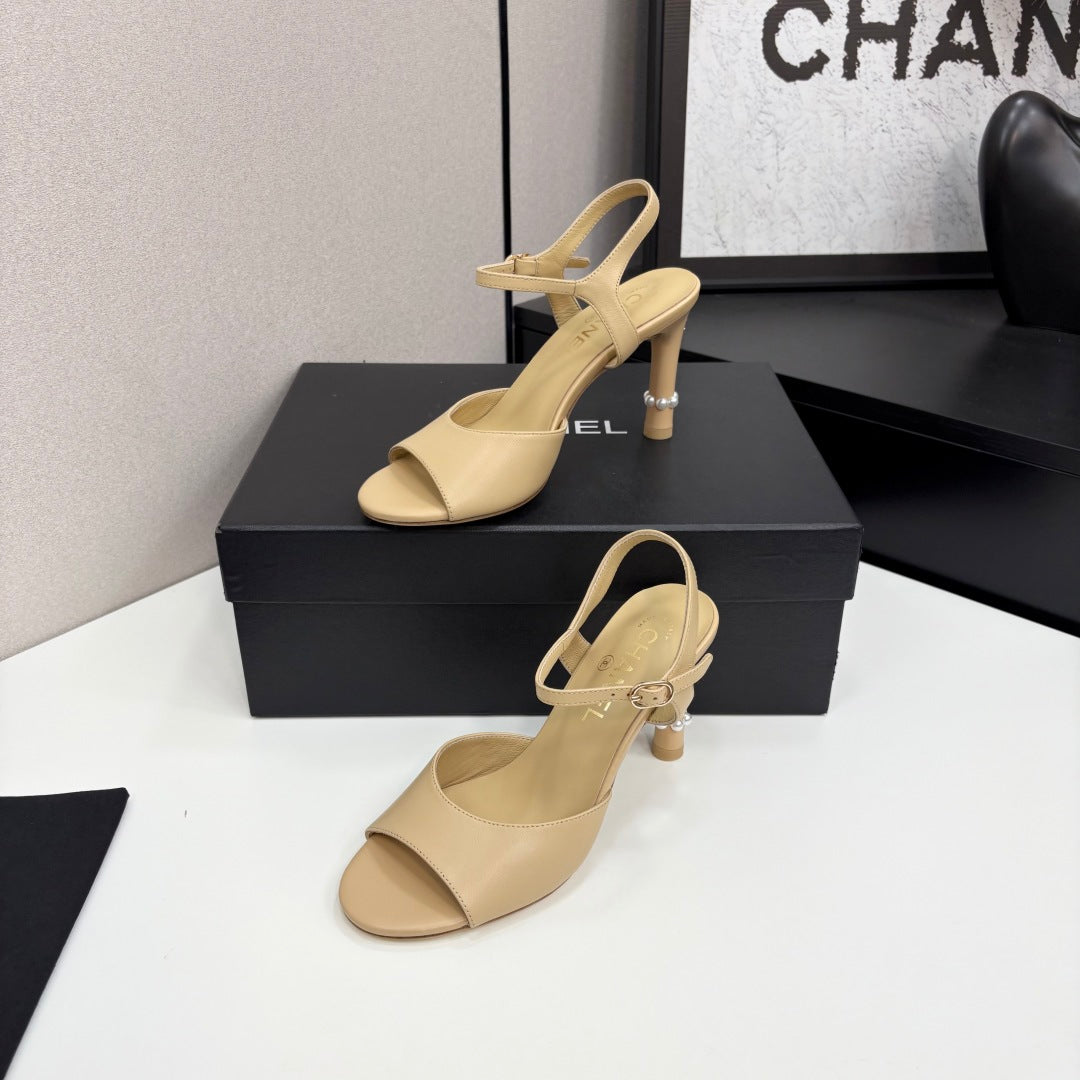 CC HIGH SANDAL 25S 80 MM IN BEIGE CALFSKIN WITH PEARL DETAILS - 35